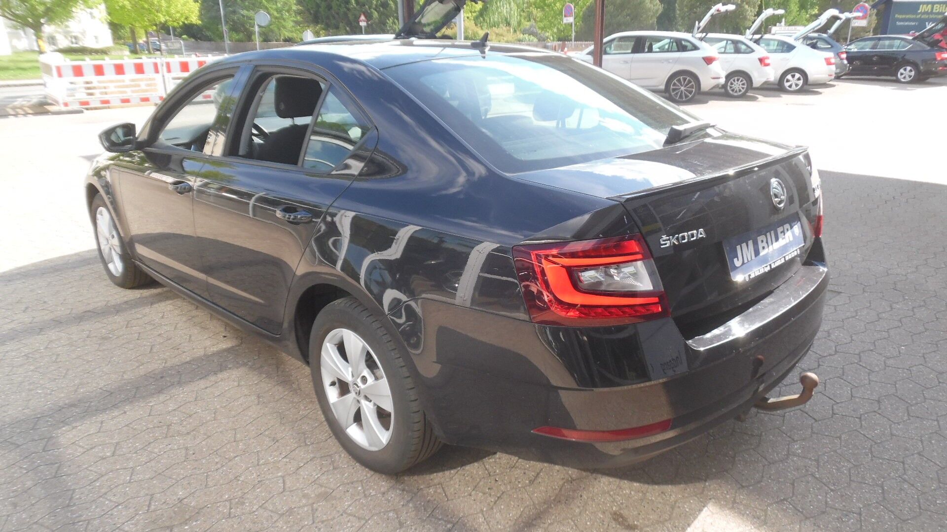 Billede af Skoda Octavia 1,5 TSI ACT Business Line+ Dynamic DSG 150HK 5d 7g Aut.