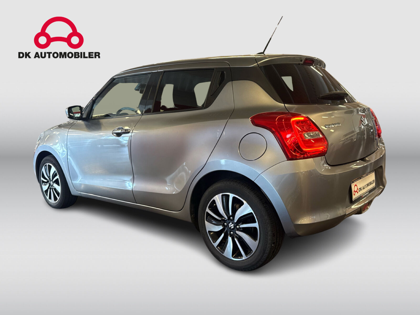 Billede af Suzuki Swift 1,0 Dualjet  Mild hybrid Exclusive Hit AEB 112HK 5d