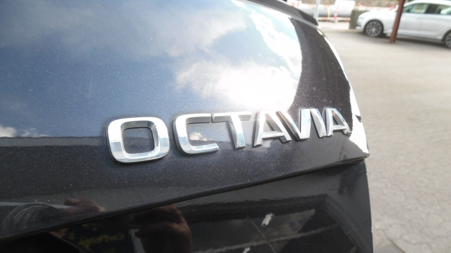 Billede af Skoda Octavia 1,5 TSI ACT Business Line+ Dynamic DSG 150HK 5d 7g Aut.
