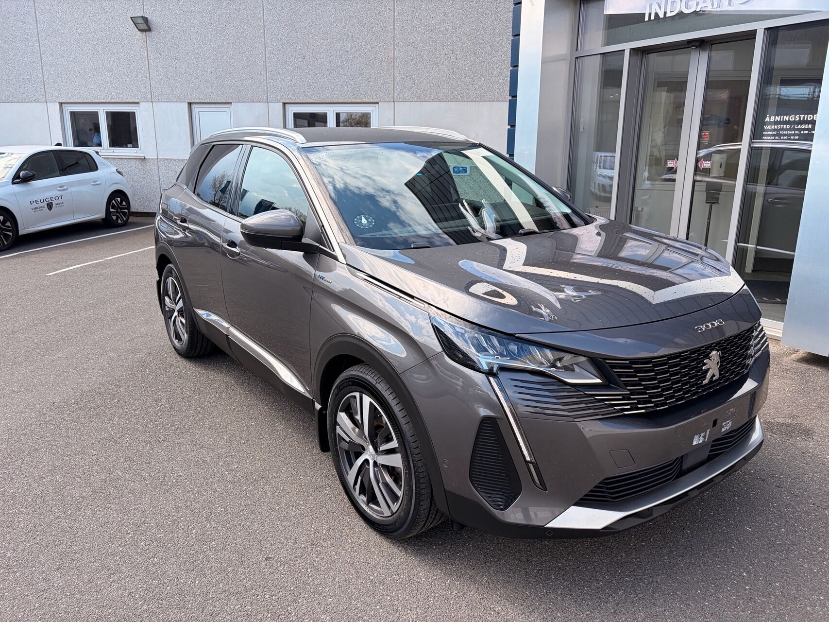 Billede af Peugeot 3008 1,6 PureTech  Plugin-hybrid Allure Pack EAT8 225HK 5d 8g Aut.