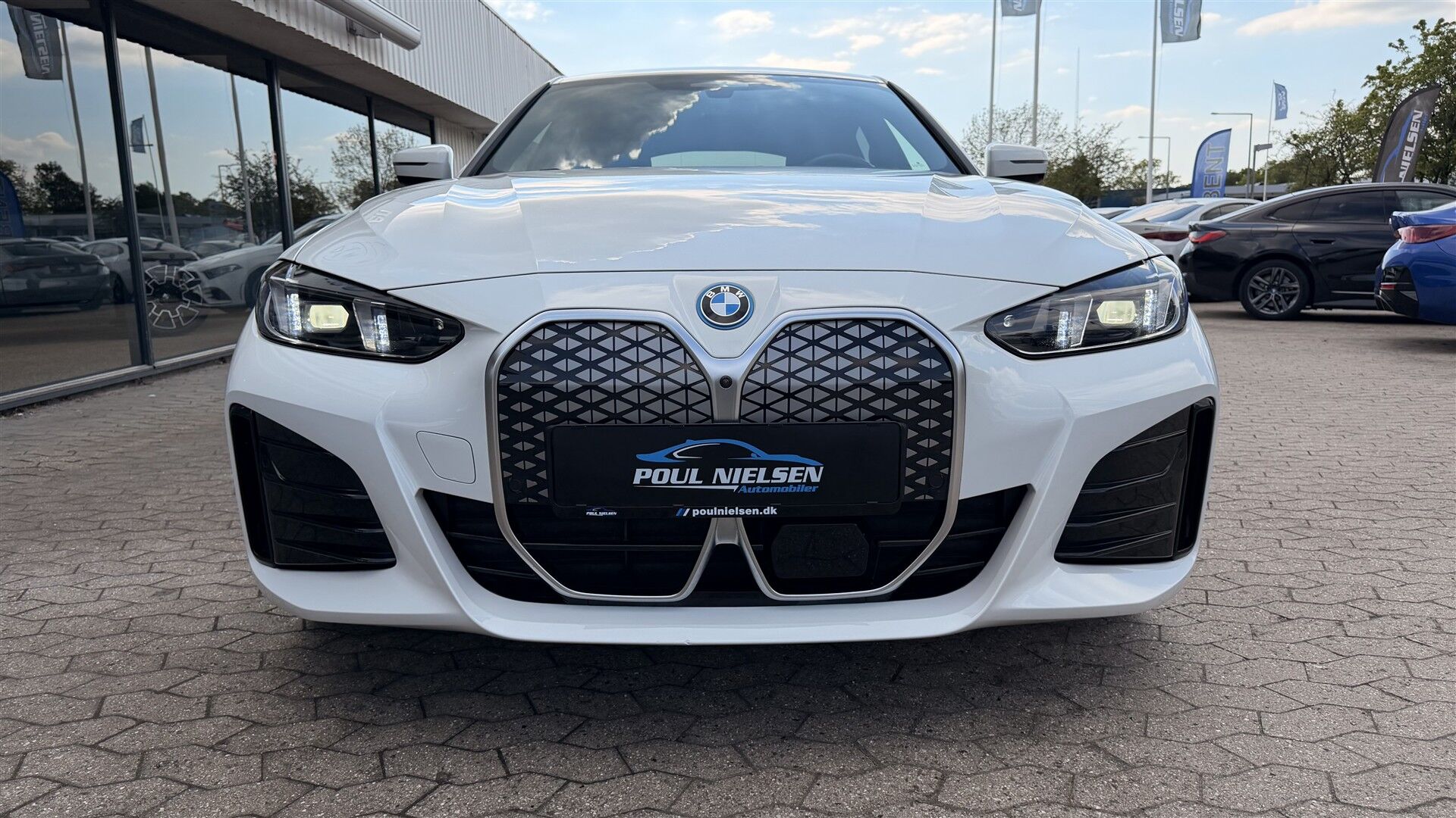 Billede af BMW i4 xDrive40 Gran Coupé Fully Charged M-Sport 401HK 5d Aut. 