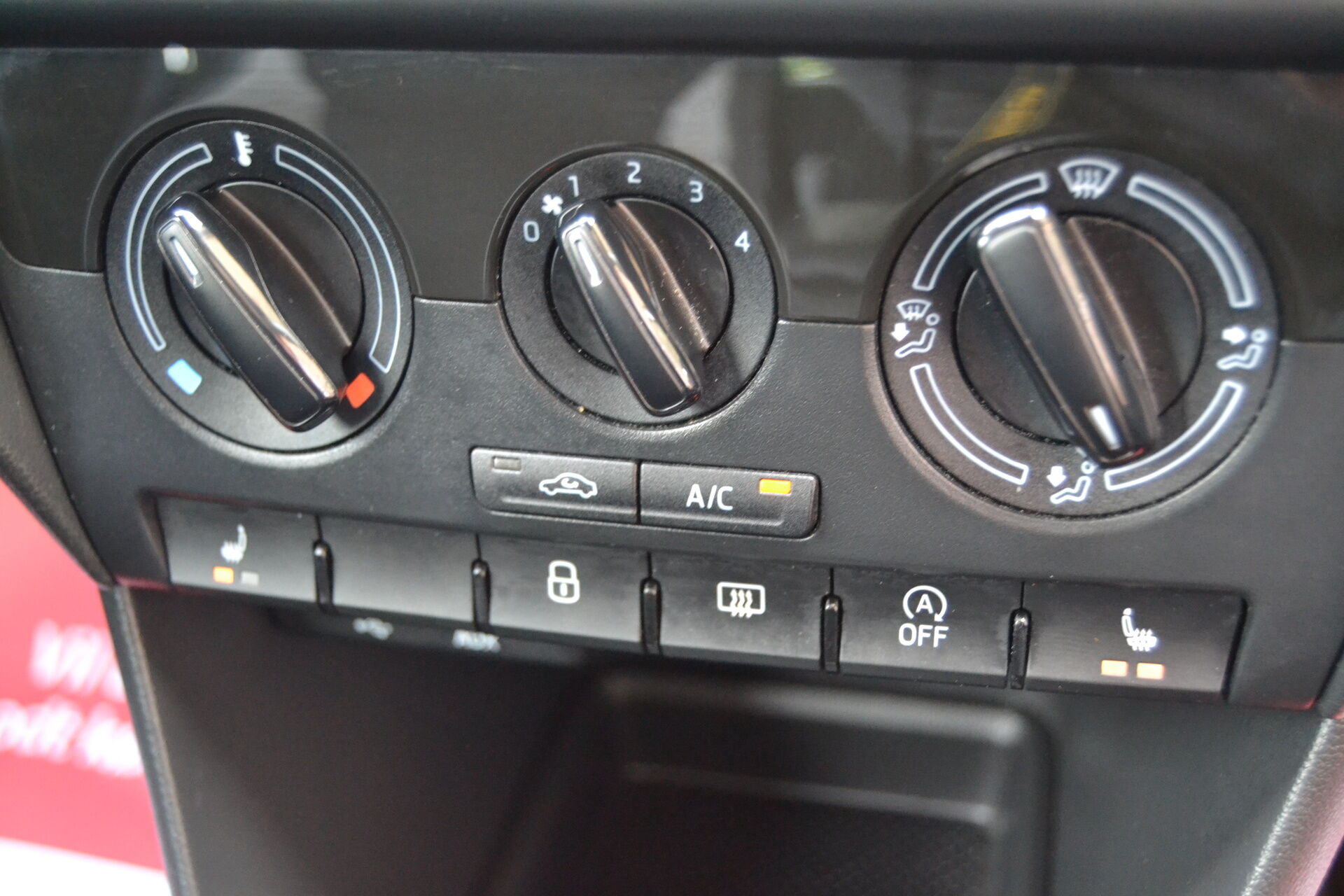 Billede af Skoda Rapid 1,0 TSI Ambition 95HK 5d