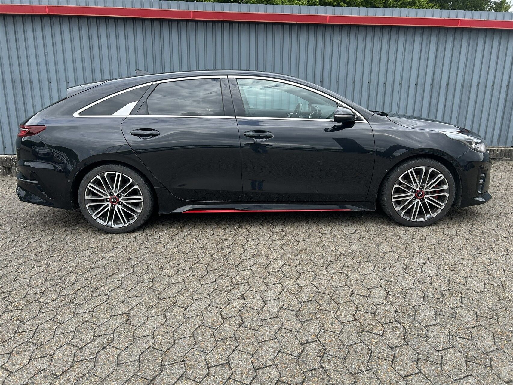 Billede af Kia ProCeed Shooting Brake 1,6 T-GDI GT DCT 204HK Stc 7g Aut.