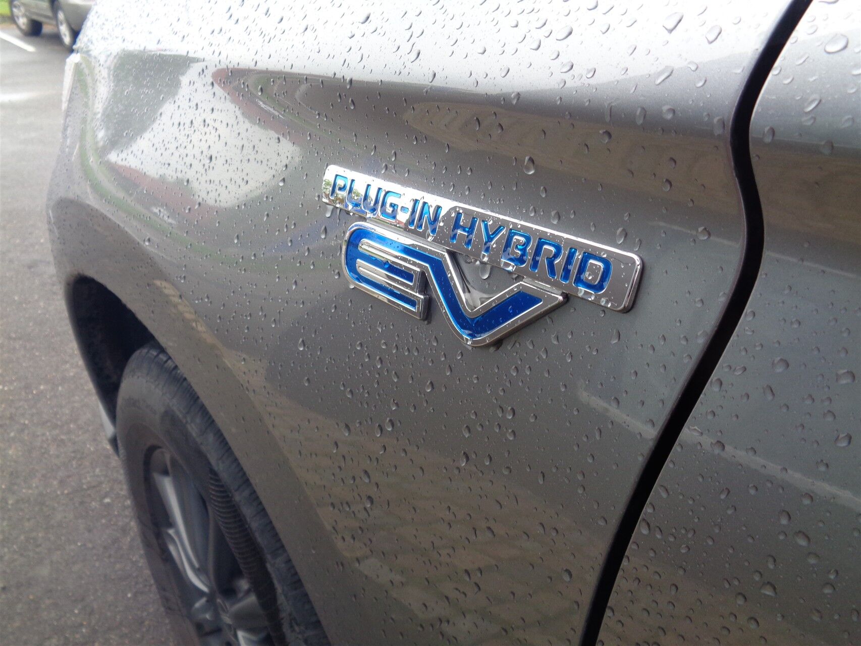 Billede af Mitsubishi Outlander 2,4 PHEV  Plugin-hybrid Invite 4WD 224HK 5d 6g Trinl. Gear