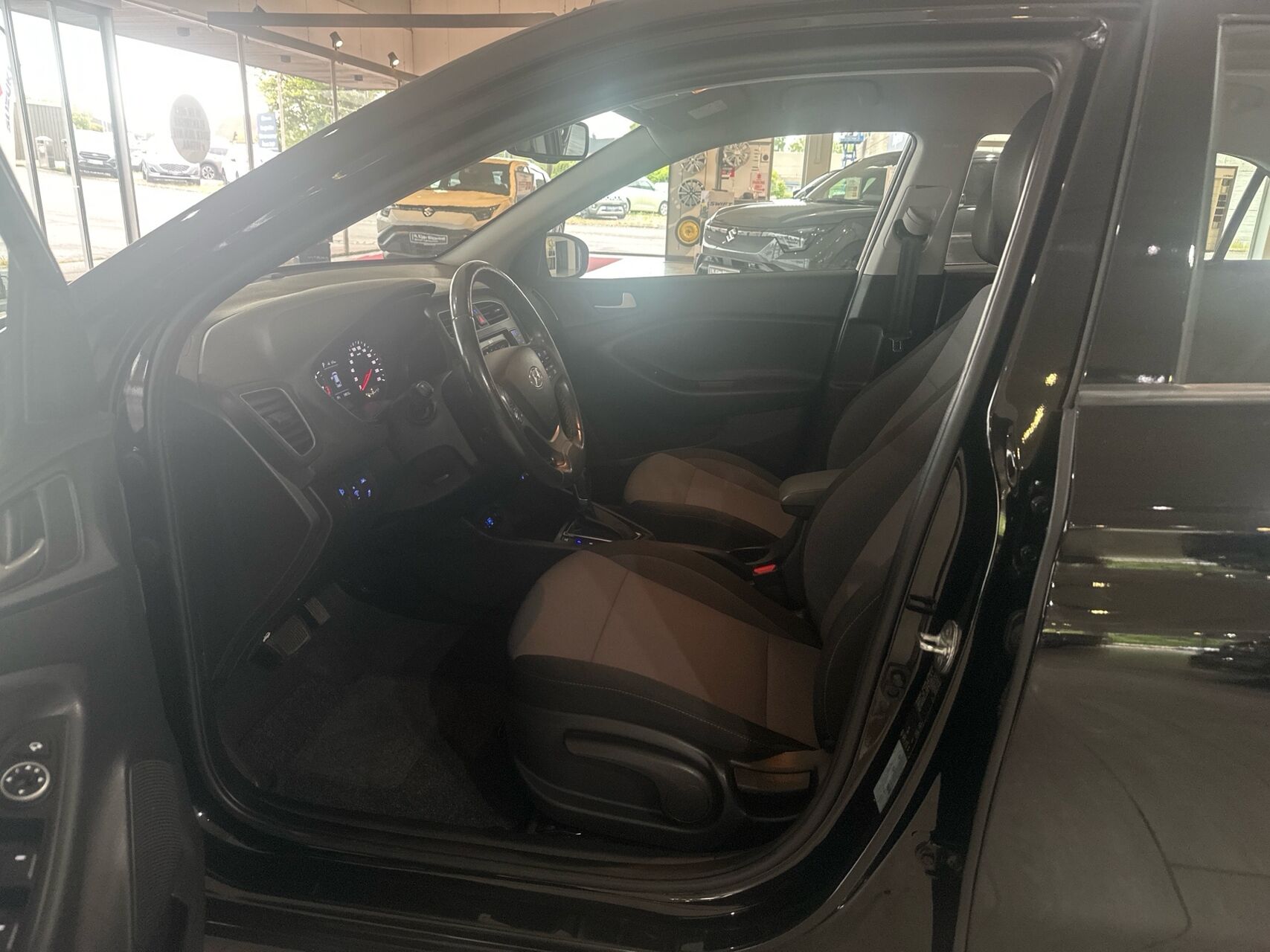 Billede af Hyundai i20 1,0 T-GDI Trend DCT 100HK 5d 7g Aut.