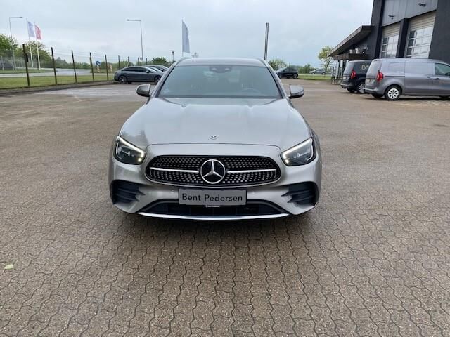 Billede af Mercedes-Benz E300 de T 2,0 Plugin-hybrid AMG Line 9G-Tronic 306HK Stc Aut.