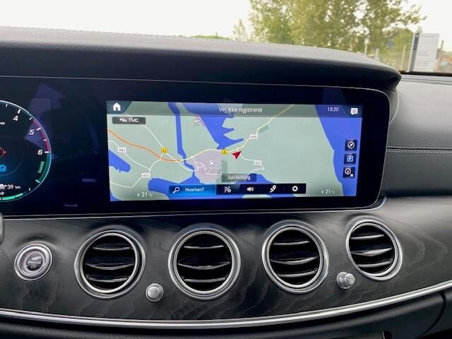 Billede af Mercedes-Benz E300 de T 2,0 Plugin-hybrid AMG Line 9G-Tronic 306HK Stc Aut.
