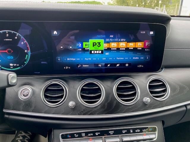 Billede af Mercedes-Benz E300 de T 2,0 Plugin-hybrid AMG Line 9G-Tronic 306HK Stc Aut.