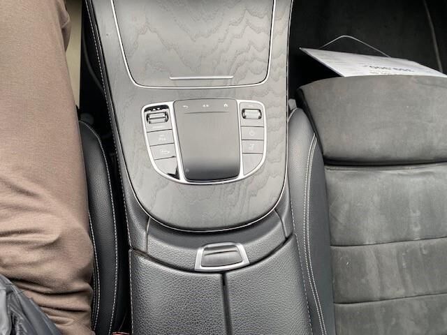 Billede af Mercedes-Benz E300 de T 2,0 Plugin-hybrid AMG Line 9G-Tronic 306HK Stc Aut.