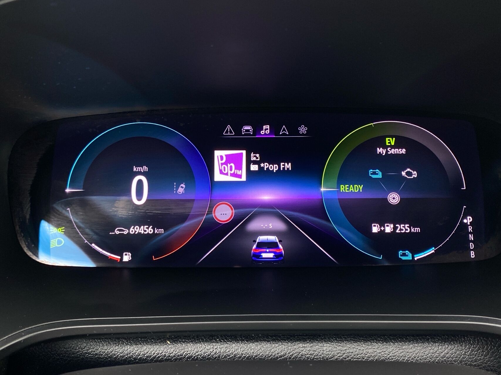 Billede af Renault Mégane Sport Tourer 1,6 E-TECH  Plugin-hybrid RS-Line 160HK Stc Aut.