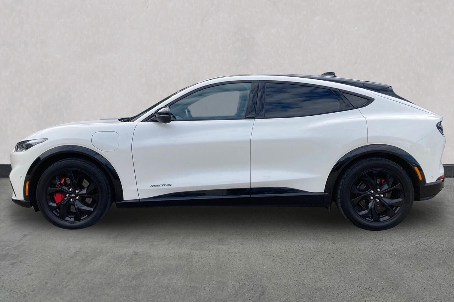 Billede af Ford Mustang Mach-E EL SR Premium AWD 269HK 5d Aut.