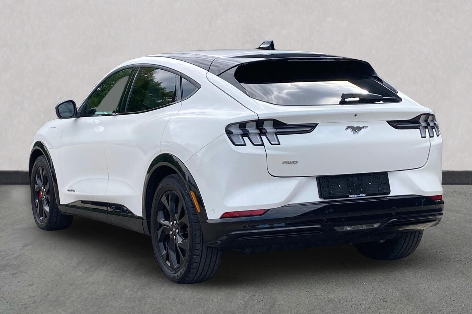 Billede af Ford Mustang Mach-E EL SR Premium AWD 269HK 5d Aut.