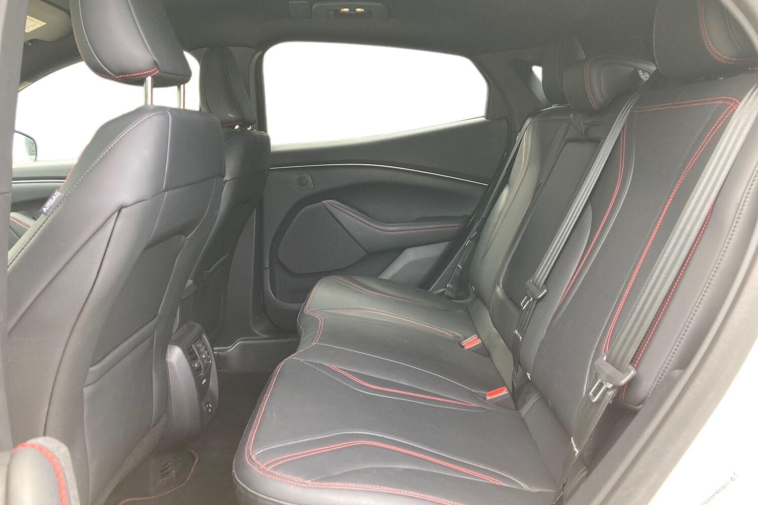 Billede af Ford Mustang Mach-E EL SR Premium AWD 269HK 5d Aut.