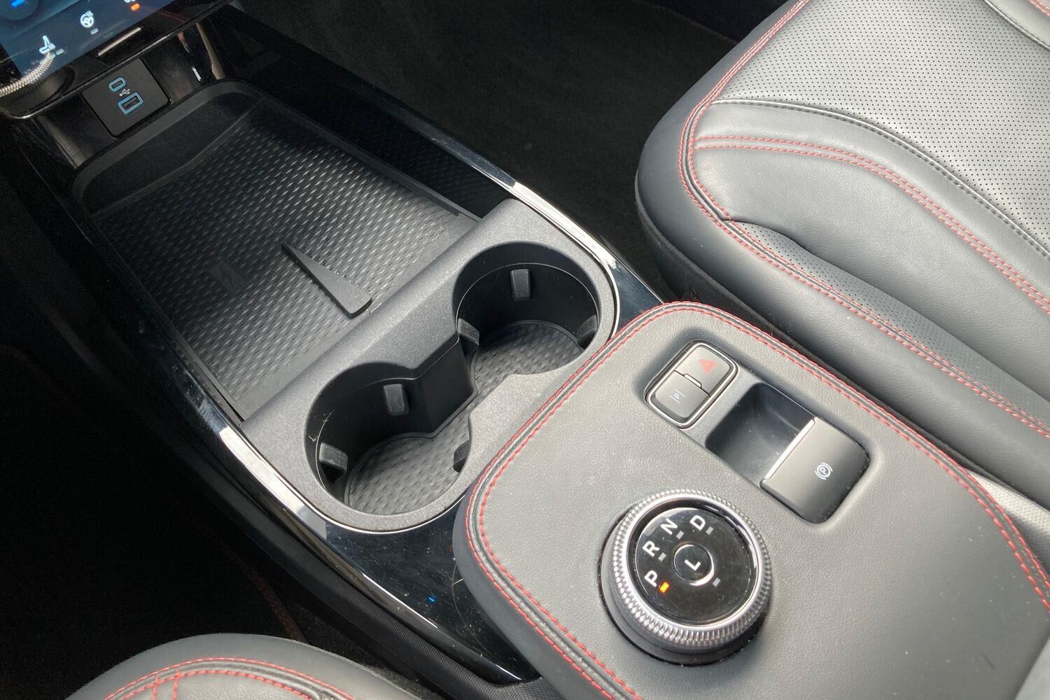 Billede af Ford Mustang Mach-E EL SR Premium AWD 269HK 5d Aut.
