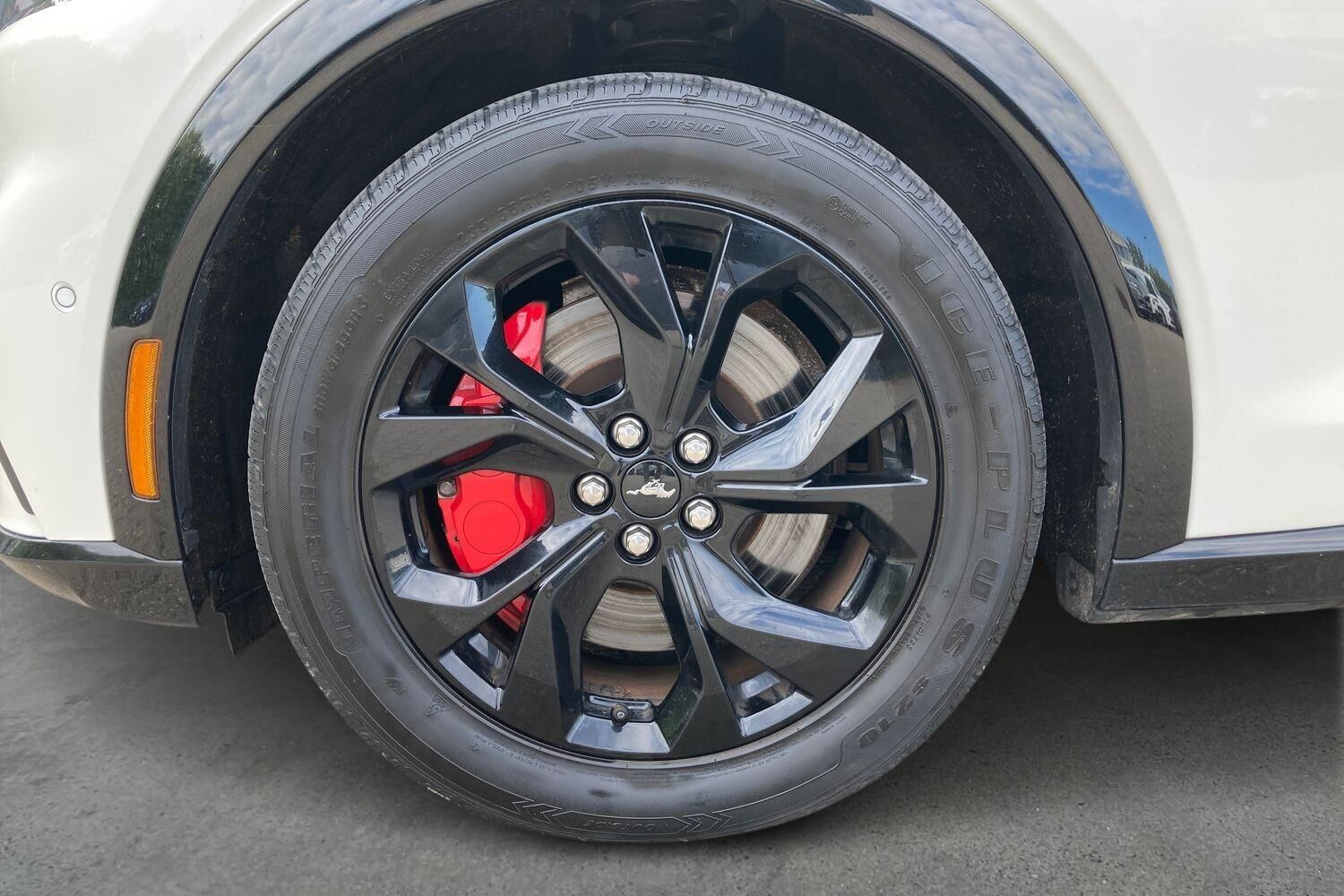 Billede af Ford Mustang Mach-E EL SR Premium AWD 269HK 5d Aut.