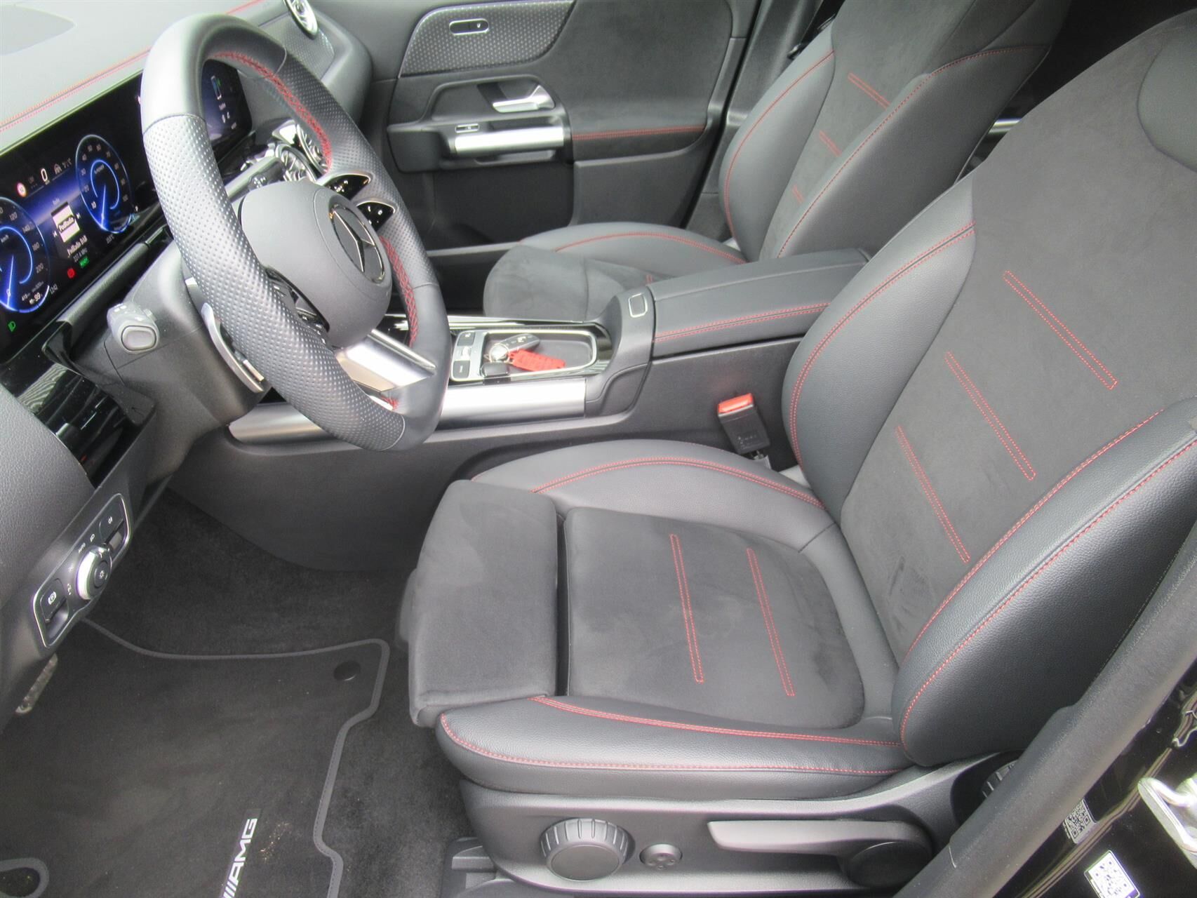 Billede af Mercedes-Benz EQA 250+ EL AMG Line 190HK 5d Aut.