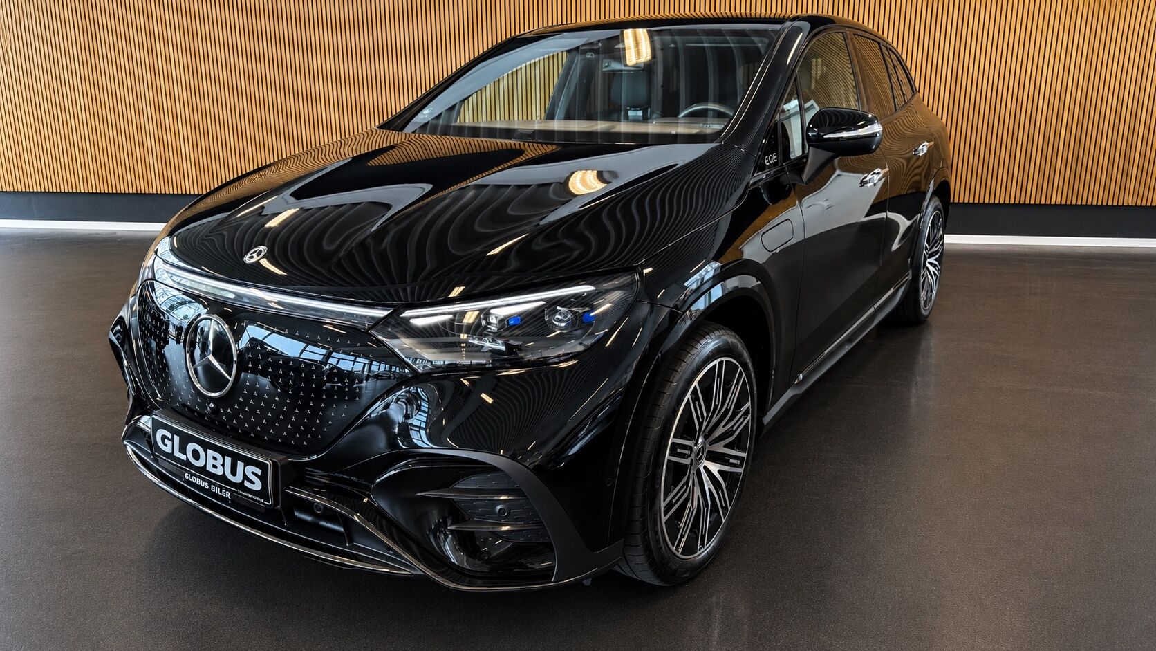 Billede af Mercedes-Benz EQE 350 EL AMG Premium Plus 4Matic 292HK 5d Aut.