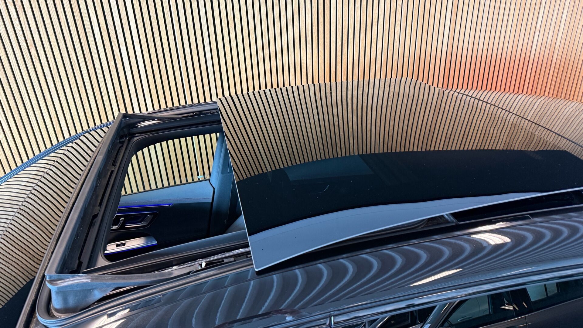 Billede af Mercedes-Benz EQE 350 EL AMG Premium Plus 4Matic 292HK 5d Aut.