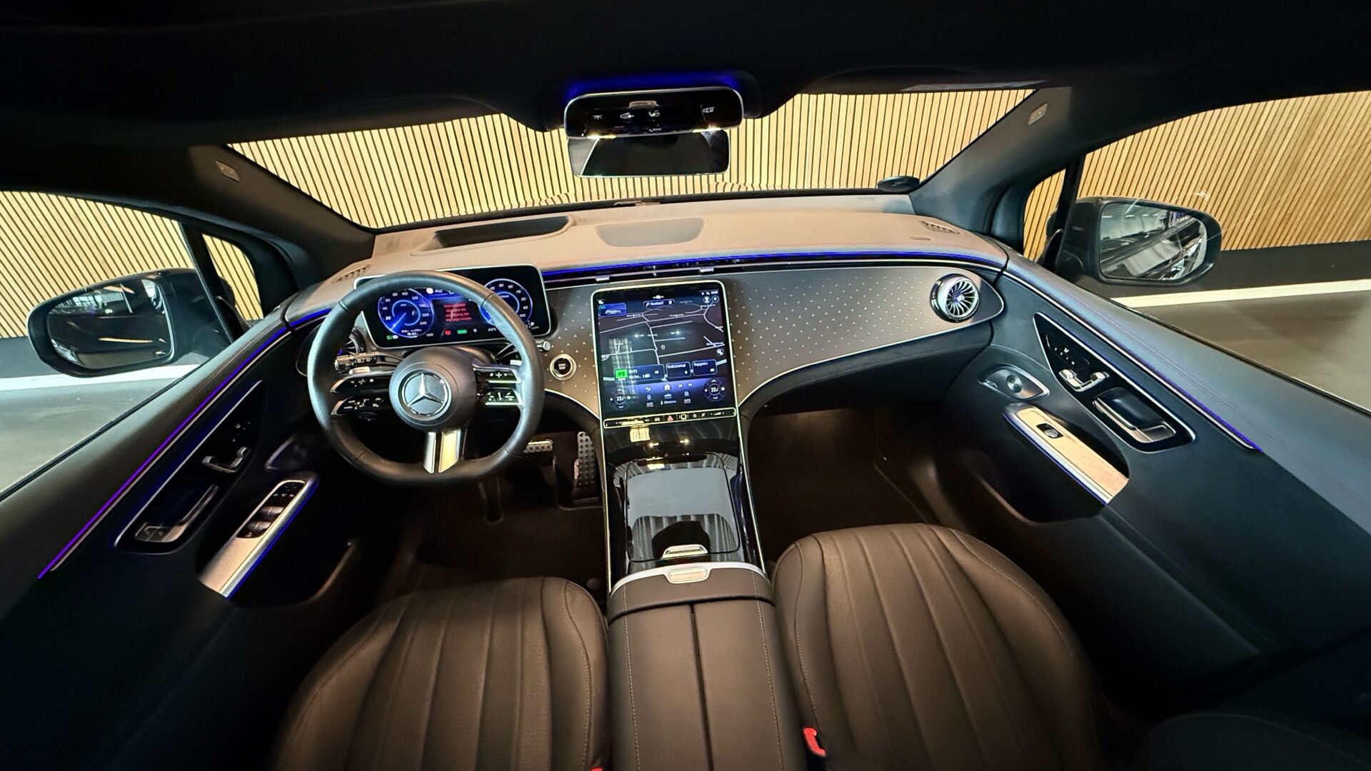 Billede af Mercedes-Benz EQE 350 EL AMG Premium Plus 4Matic 292HK 5d Aut.
