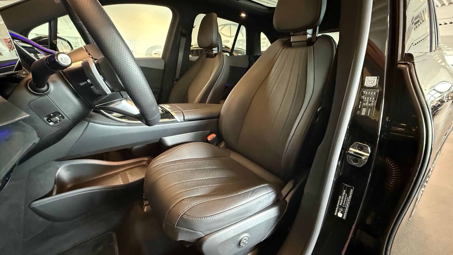 Billede af Mercedes-Benz EQE 350 EL AMG Premium Plus 4Matic 292HK 5d Aut.