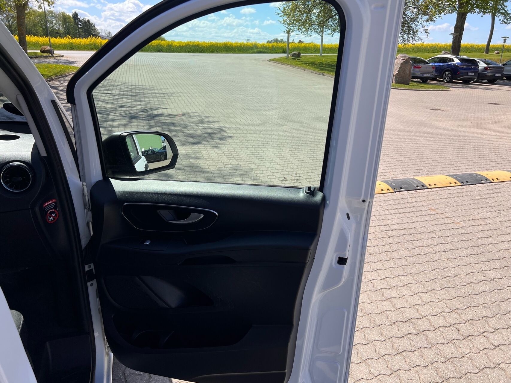 Billede af Mercedes-Benz Vito 114 A2 2,0 CDI RWD 9G-Tronic 136HK Van Aut.