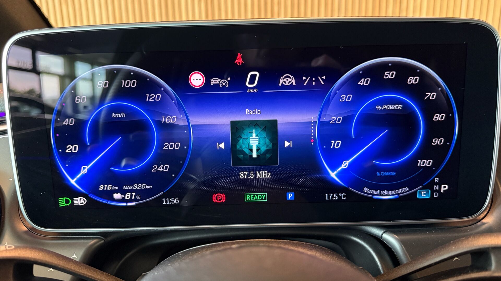Billede af Mercedes-Benz EQE 350 EL AMG Premium Plus 4Matic 292HK 5d Aut.