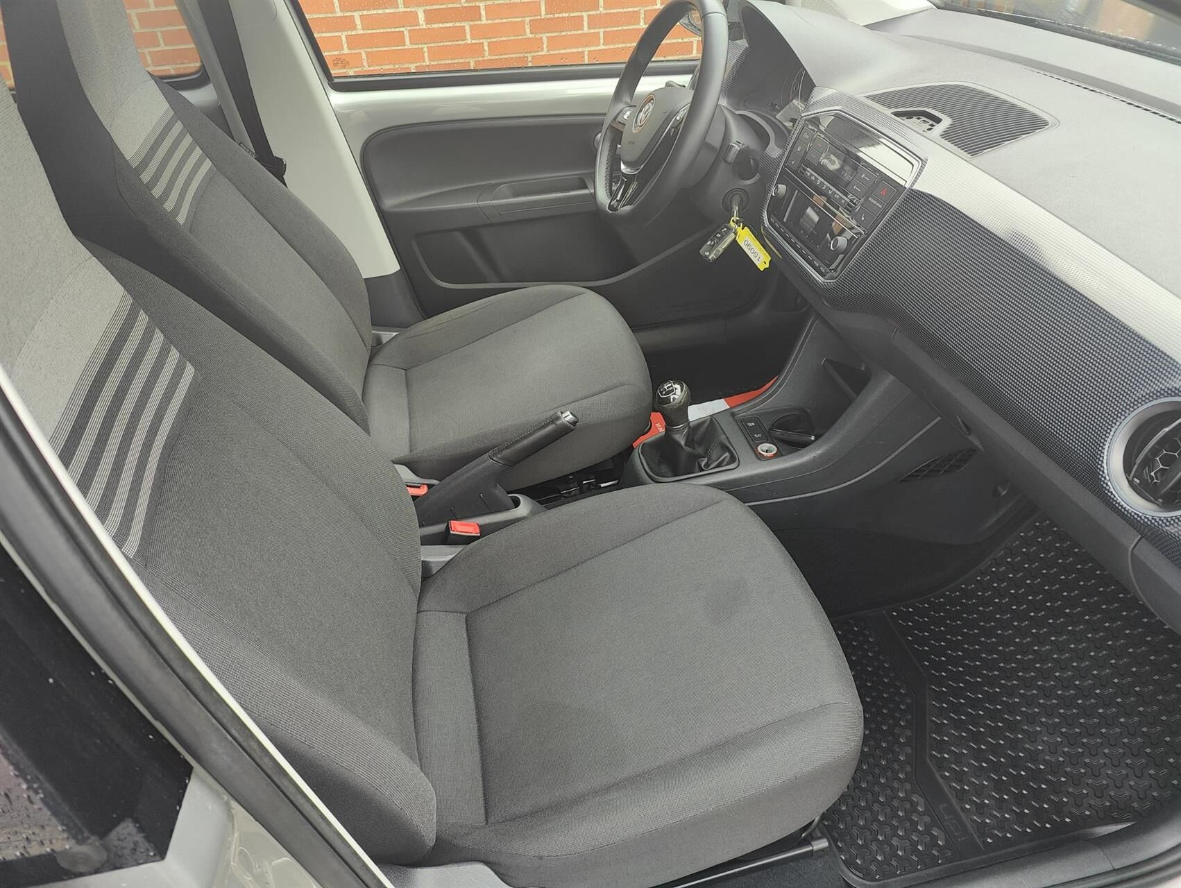 Billede af VW up 1,0 MPI BMT Move 60HK 5d