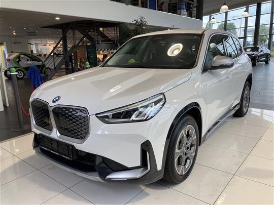 BMW iX1 eDrive20 EL xLine 204HK 5d Aut.