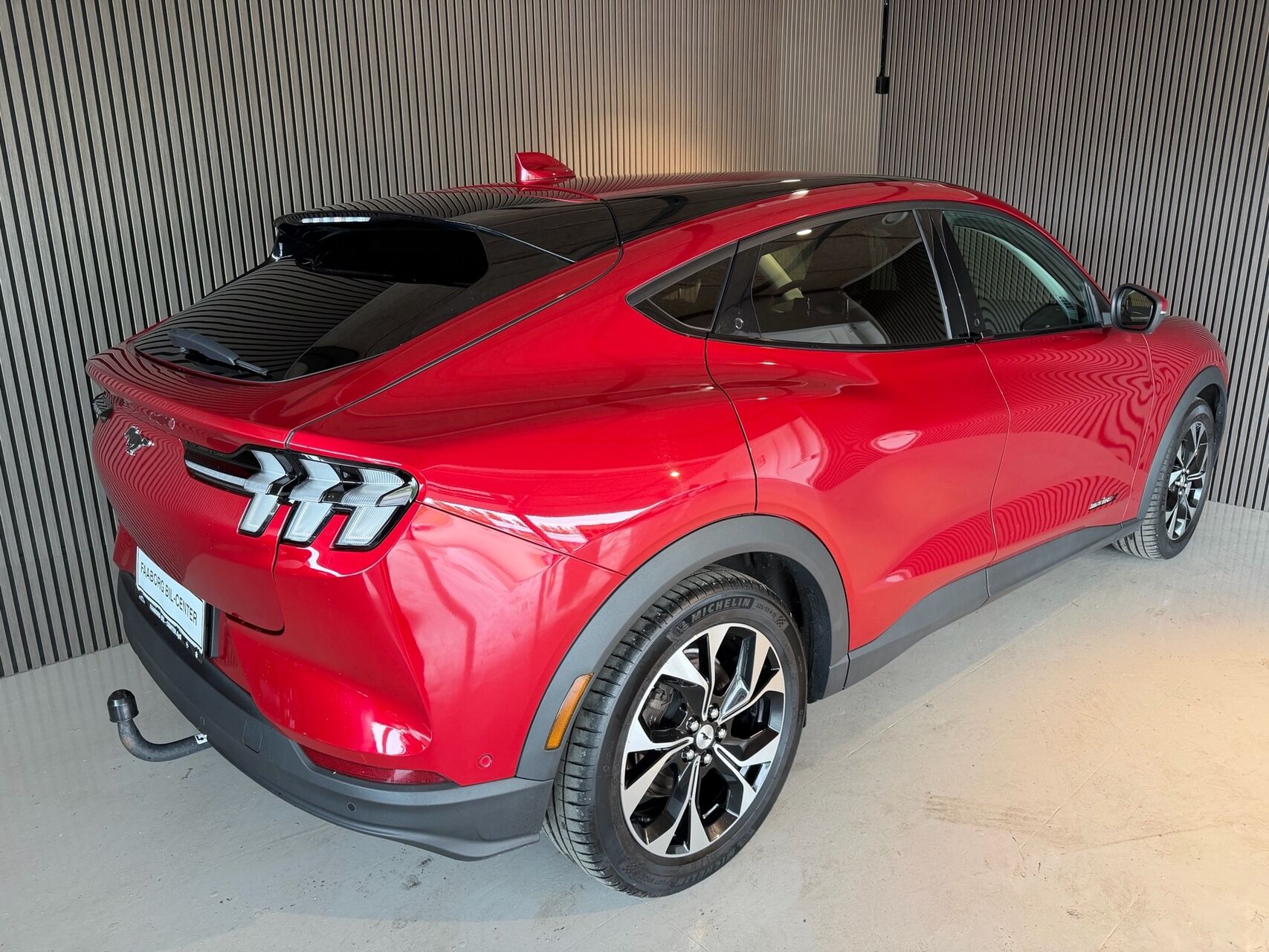 Billede af Ford Mustang Mach-E EL UR 294HK 5d Aut.