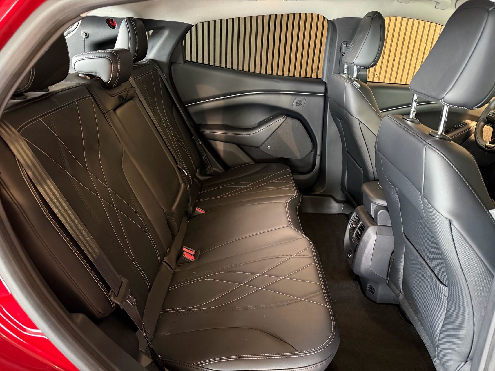 Billede af Ford Mustang Mach-E EL UR 294HK 5d Aut.