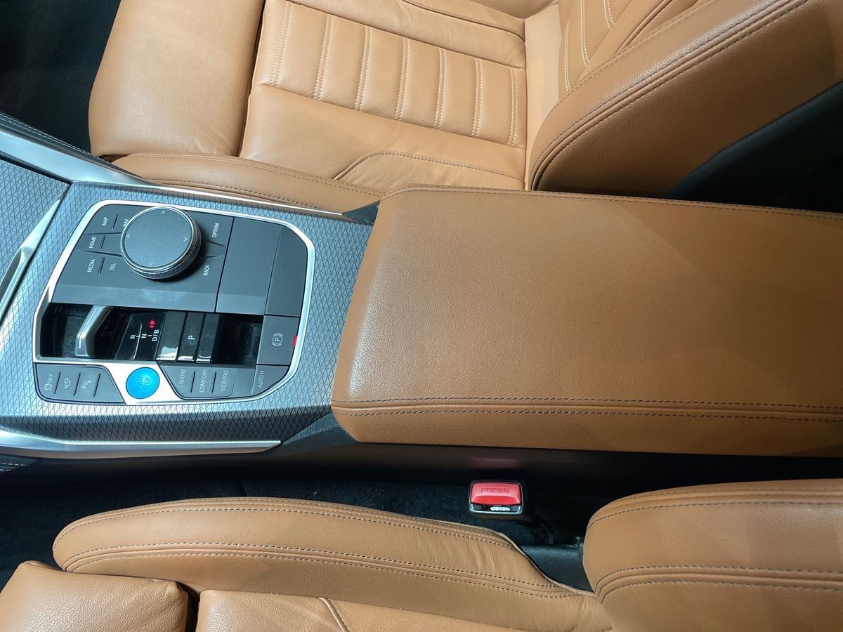 Billede af BMW i4 eDrive40 Gran Coupé EL Charged M-Sport 340HK 5d Aut.