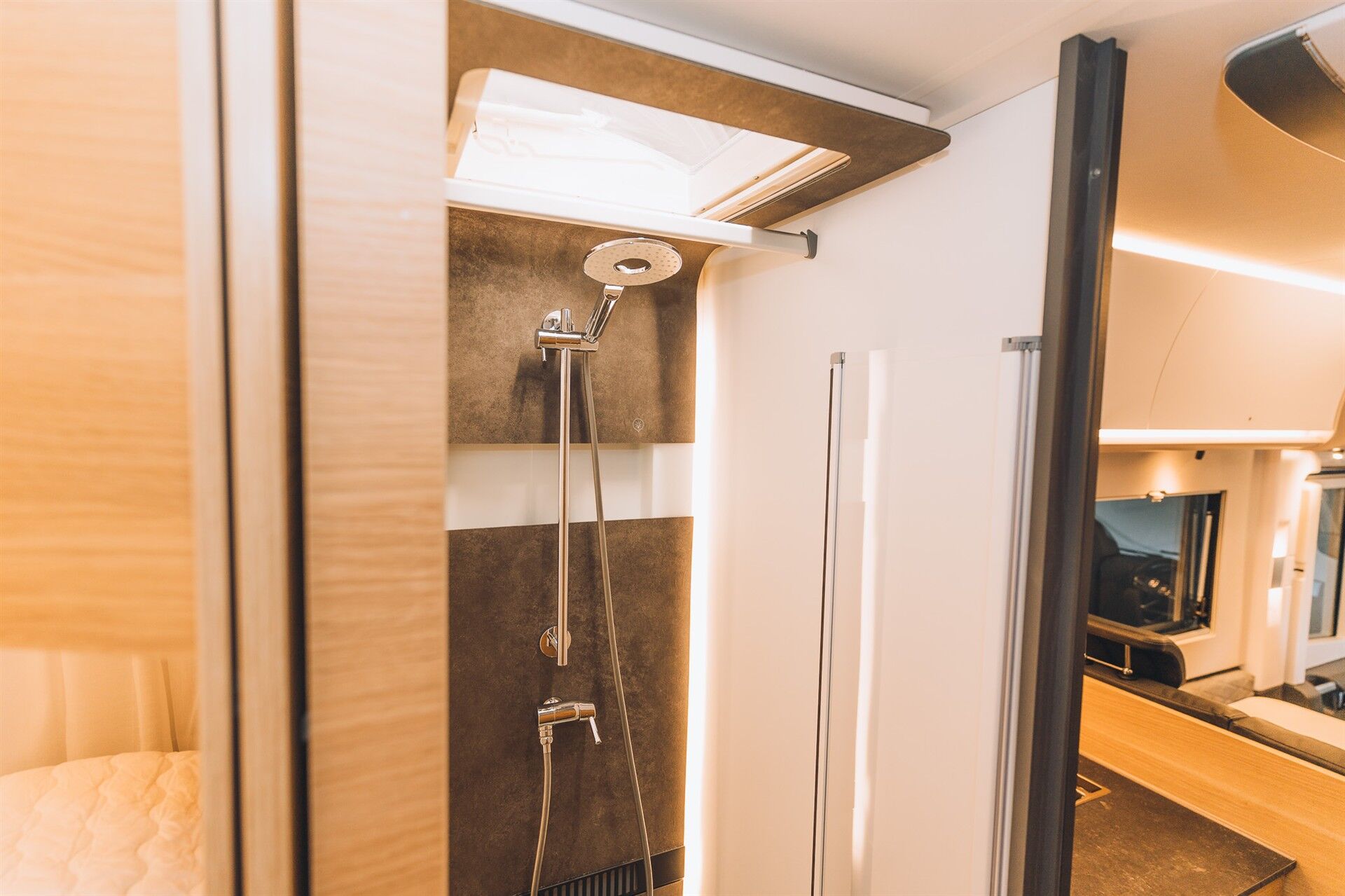 Billede af Adria Sonic I 700 SL 2,3 JTD Plus 160HK 3d Aut.