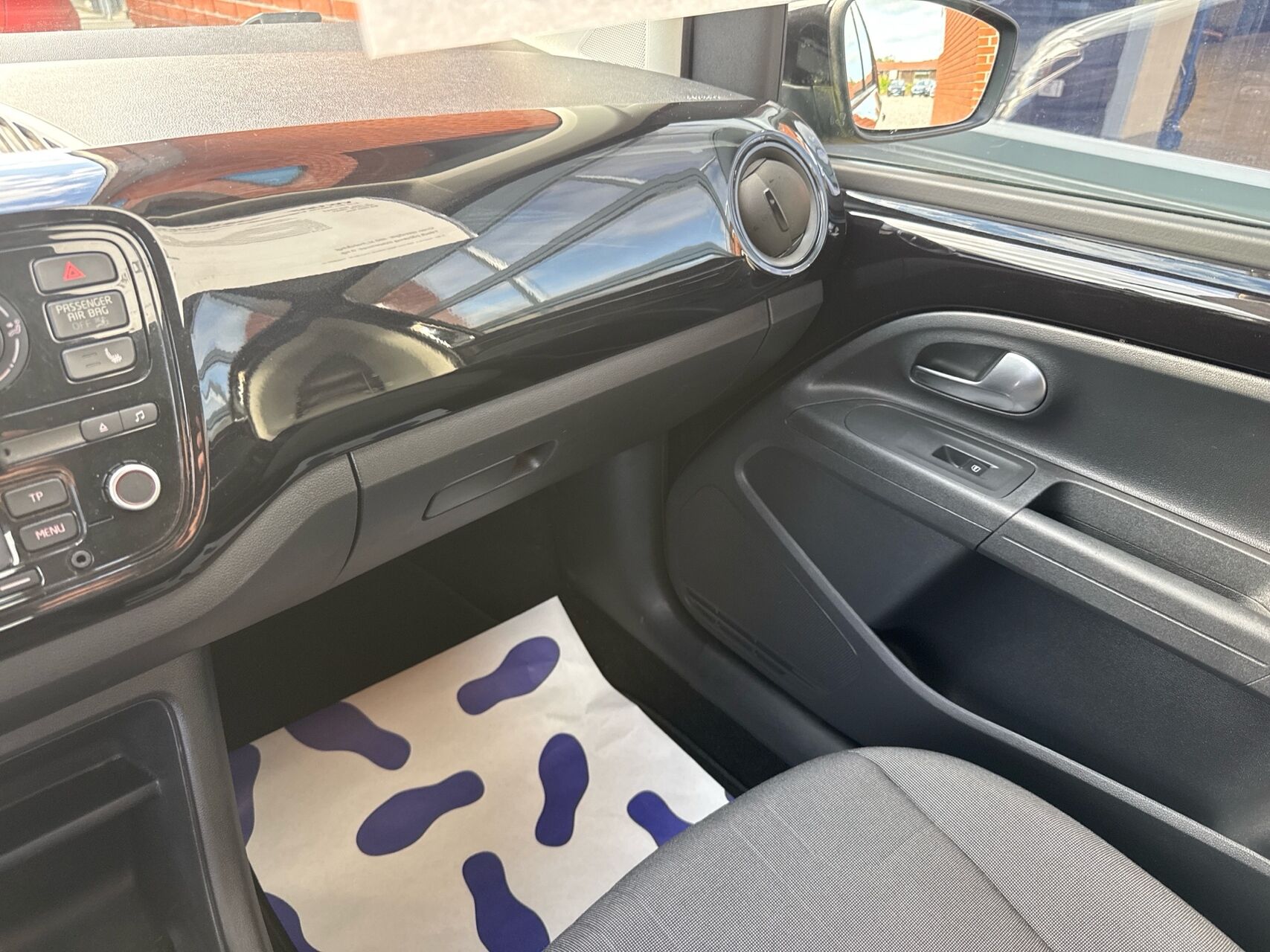 Billede af VW up 1,0 FSI BMT Move 60HK 5d