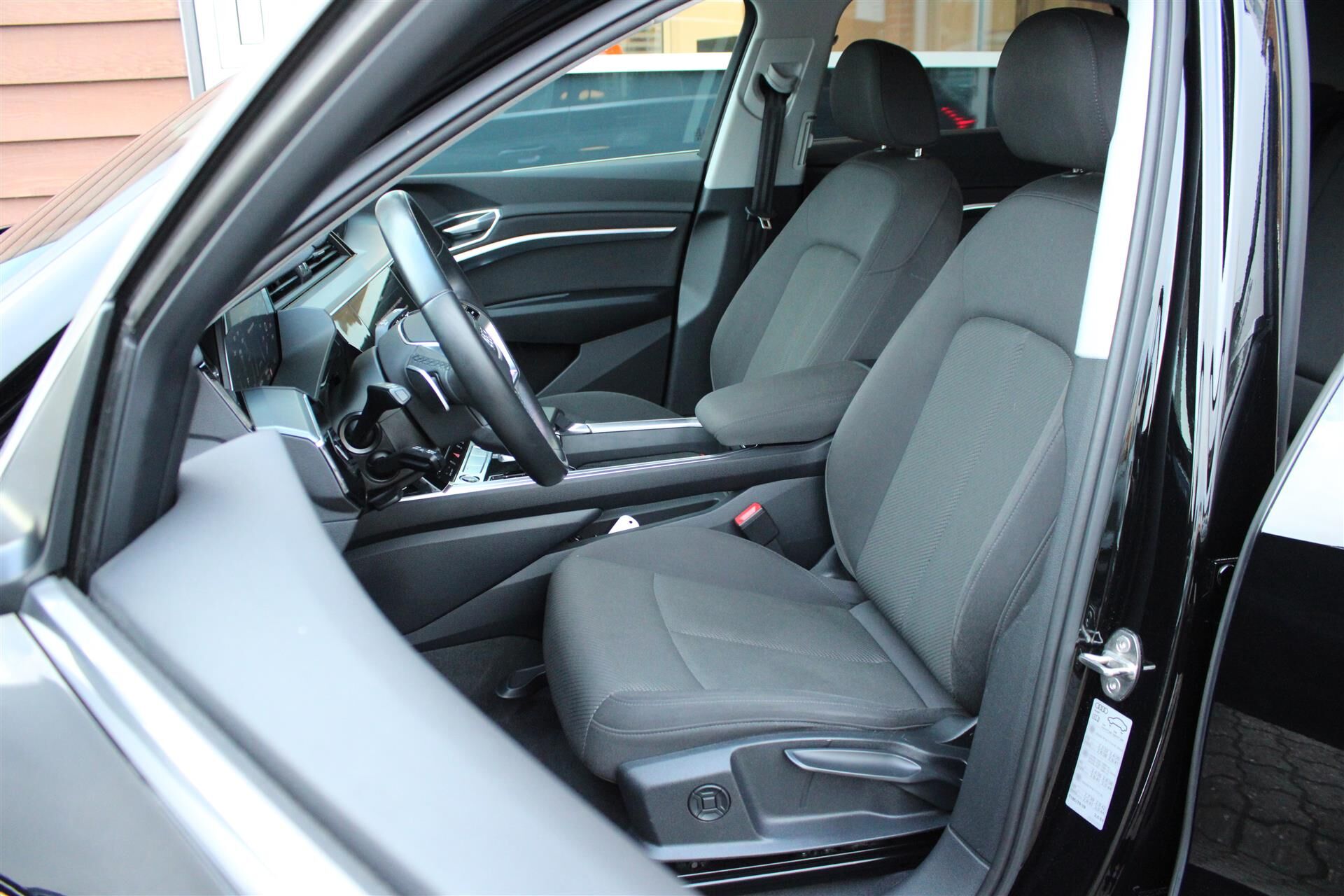 Billede af Audi E-tron 55 Prestige Quattro 408HK 5d Aut.