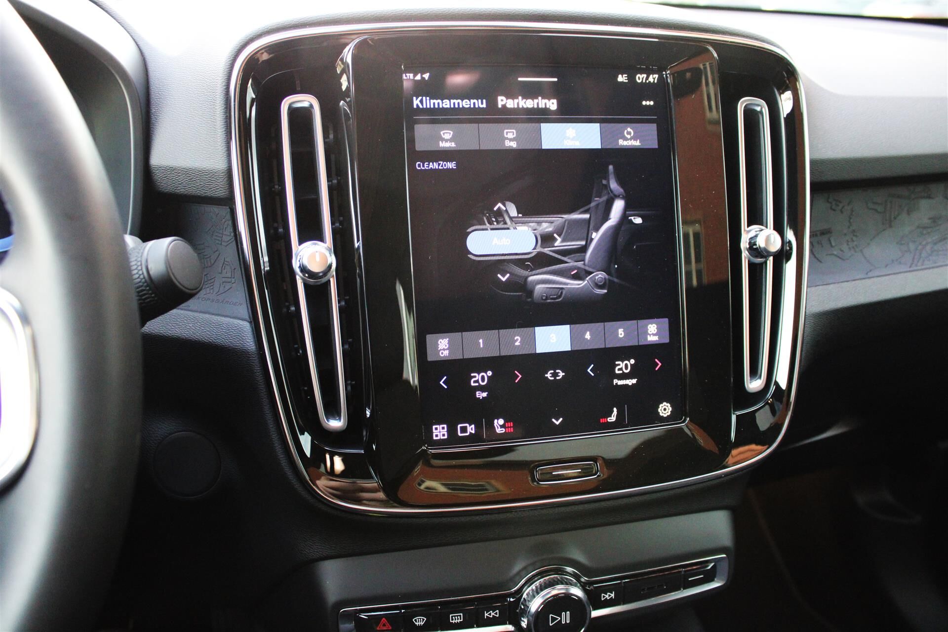 Billede af Volvo C40 P8 Recharge Twin Ultimate AWD 408HK 4d Aut.