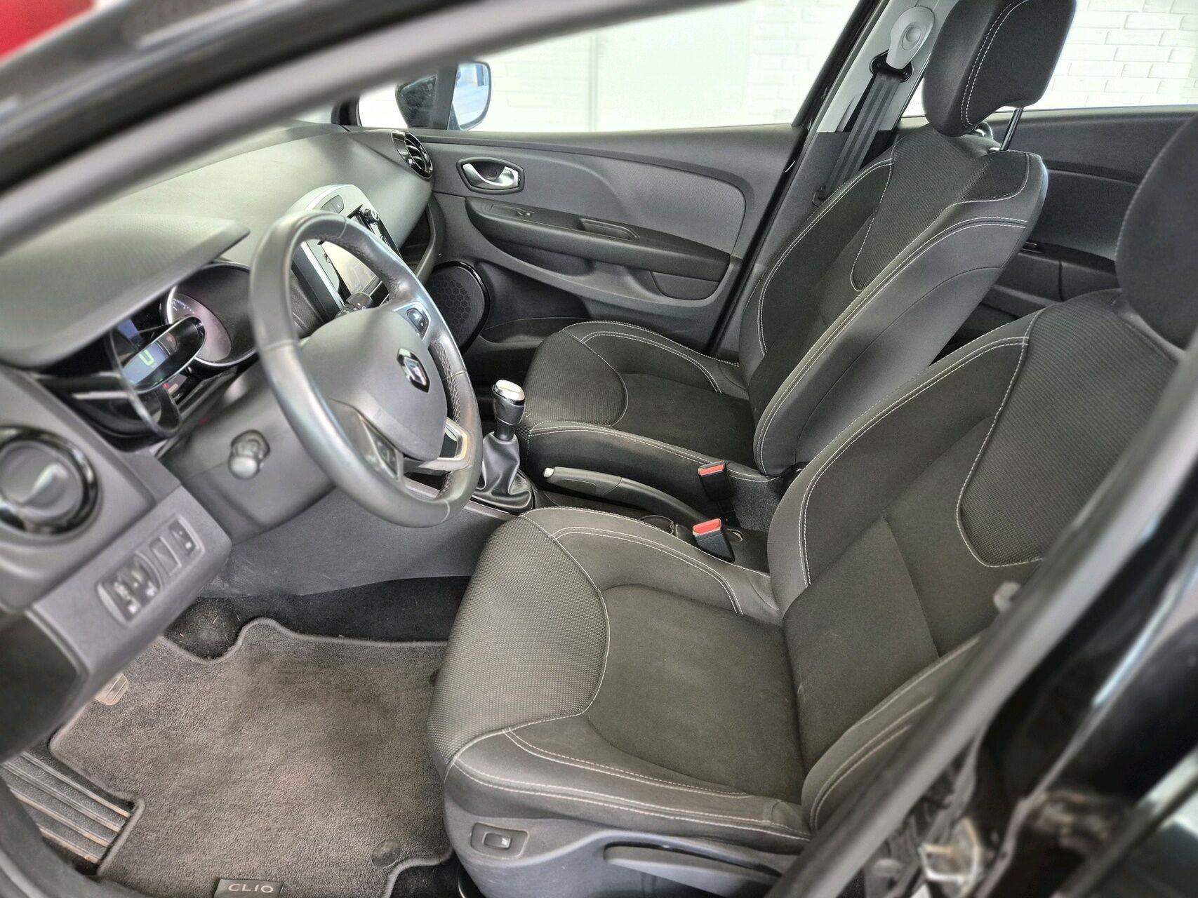 Billede af Renault Clio Sport Tourer 1,5 Energy DCI Zen 90HK Stc