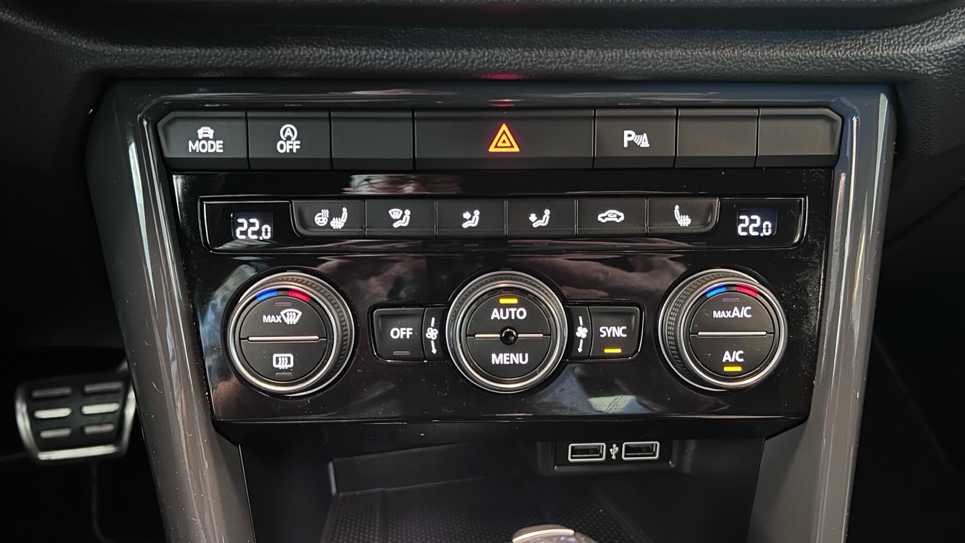 Billede af VW T-Roc 1,5 TSI ACT Sport DSG 150HK 5d 7g Aut.
