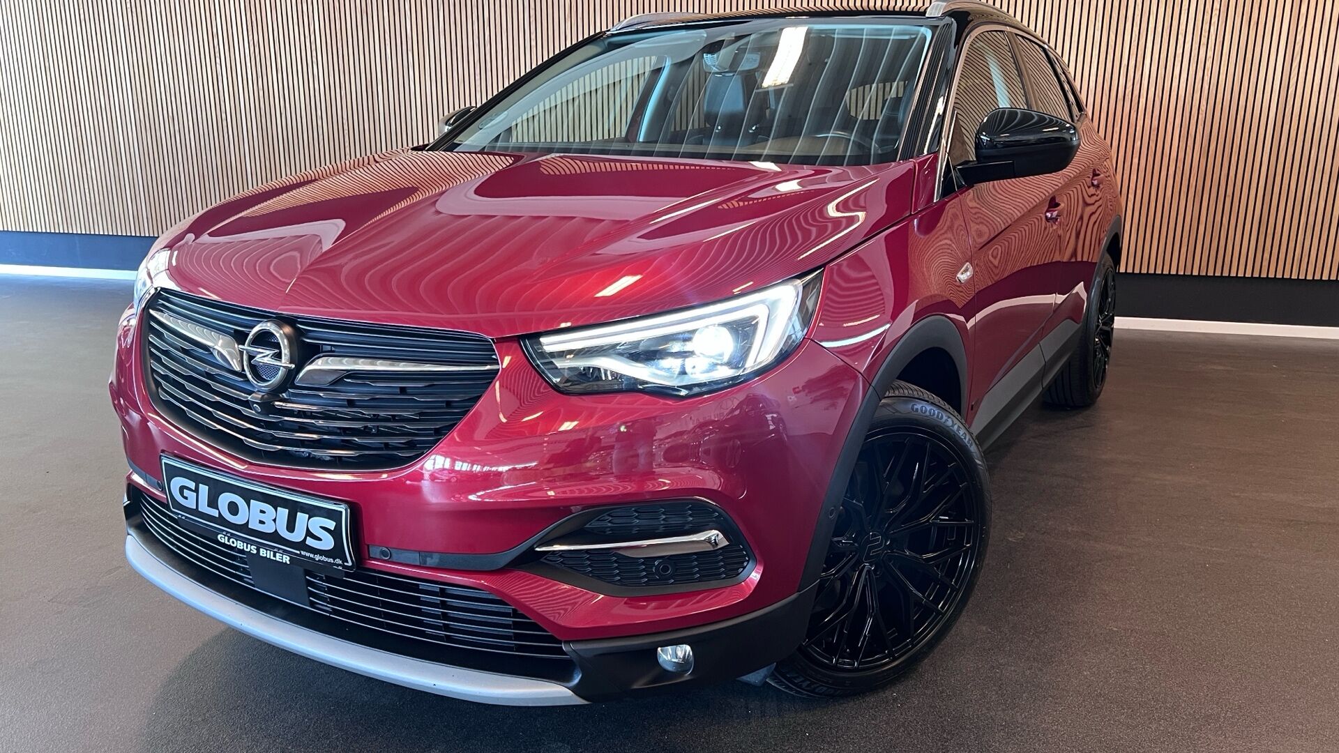 Billede af Opel Grandland X 1,6 PHEV  Plugin-hybrid EuroLine AWD 300HK 5d 8g Aut.