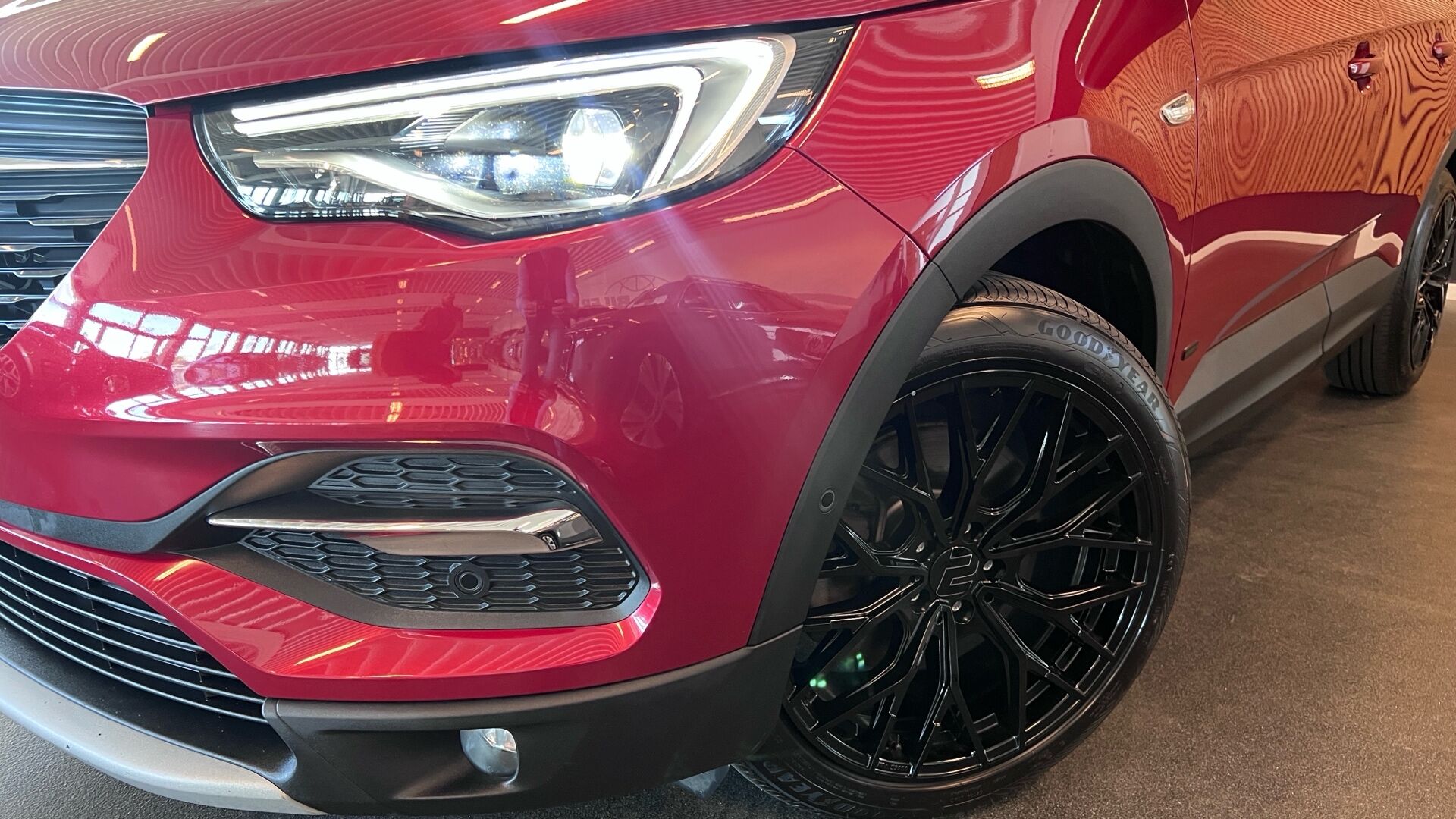 Billede af Opel Grandland X 1,6 PHEV  Plugin-hybrid EuroLine AWD 300HK 5d 8g Aut.