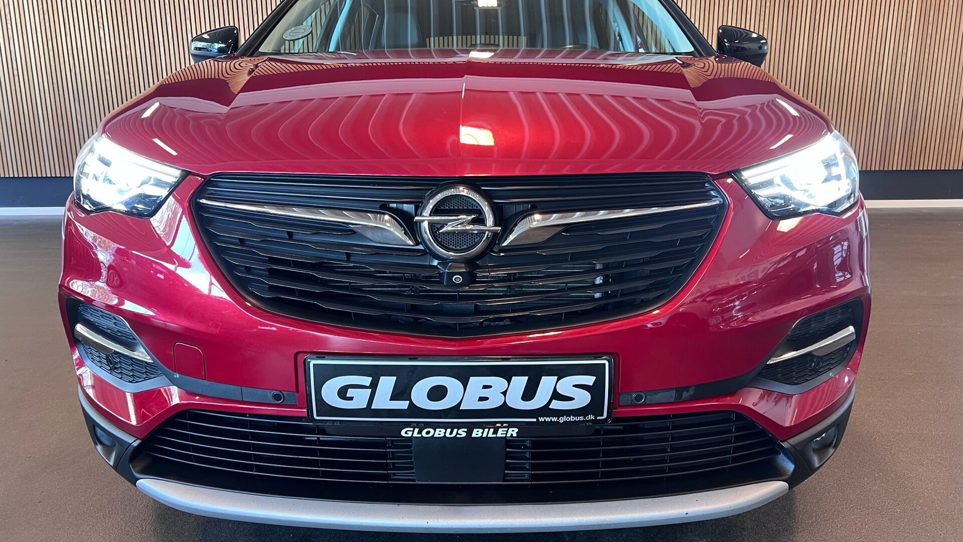 Billede af Opel Grandland X 1,6 PHEV  Plugin-hybrid EuroLine AWD 300HK 5d 8g Aut.