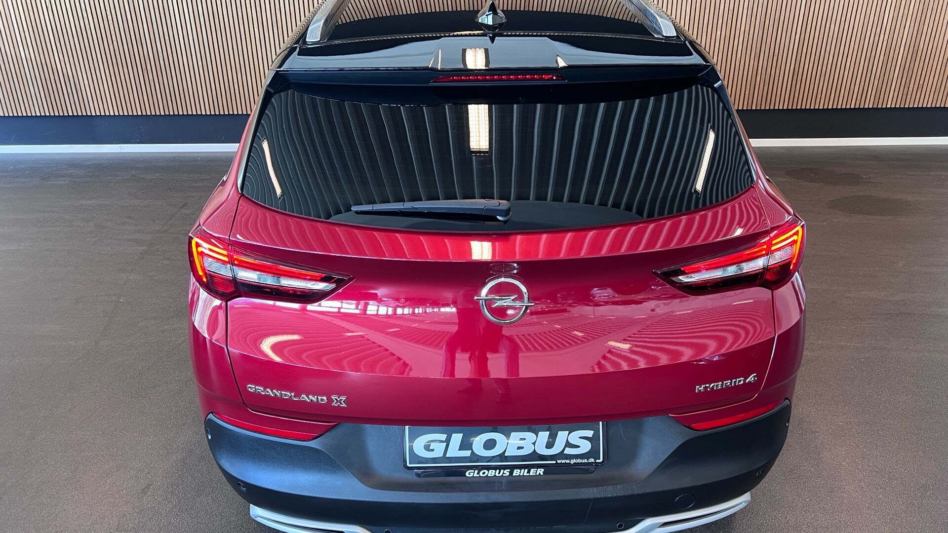 Billede af Opel Grandland X 1,6 PHEV  Plugin-hybrid EuroLine AWD 300HK 5d 8g Aut.
