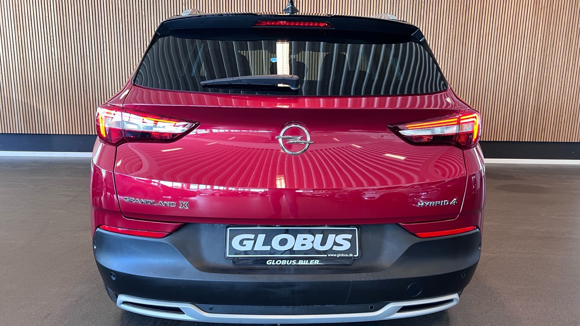 Billede af Opel Grandland X 1,6 PHEV  Plugin-hybrid EuroLine AWD 300HK 5d 8g Aut.