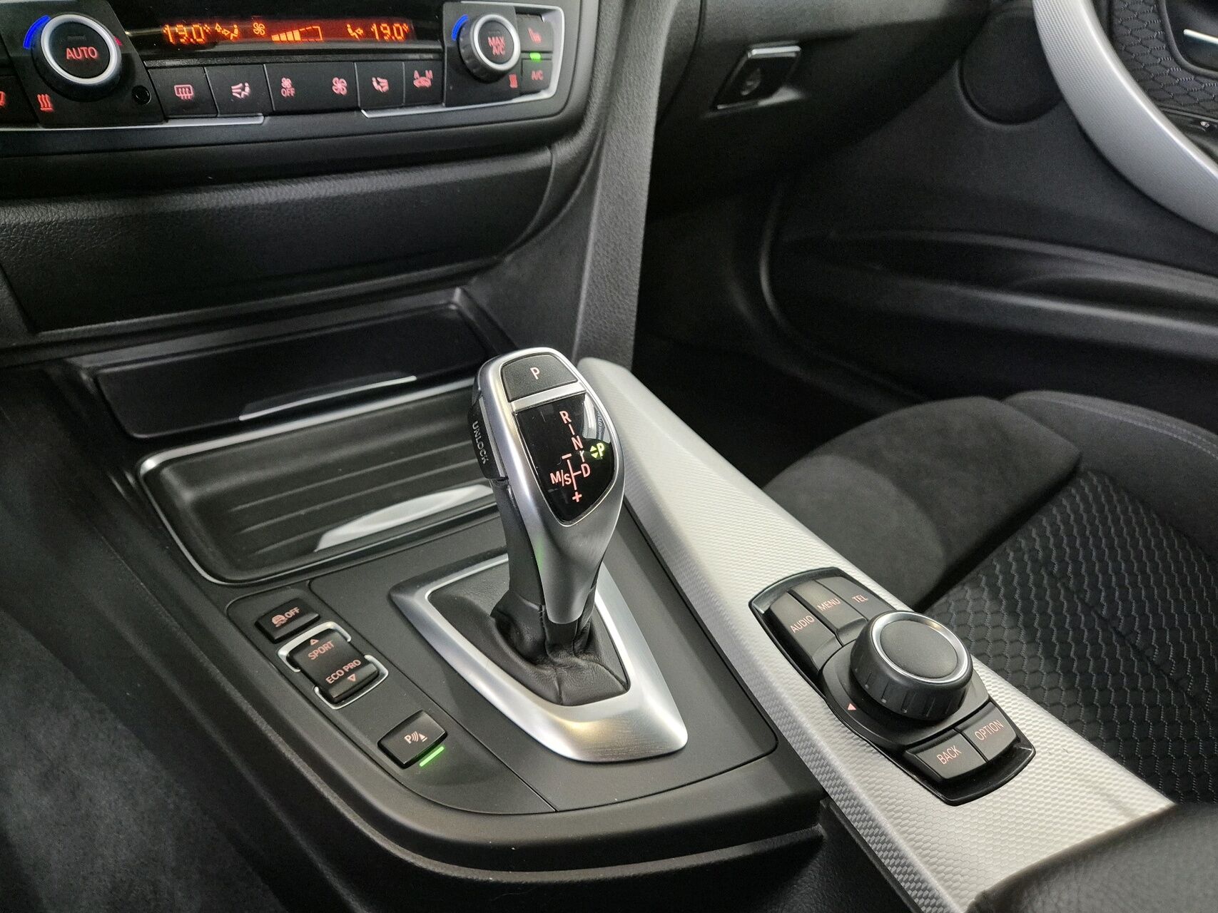 Billede af BMW 320d Touring 2,0 D XDrive 184HK Stc 6g