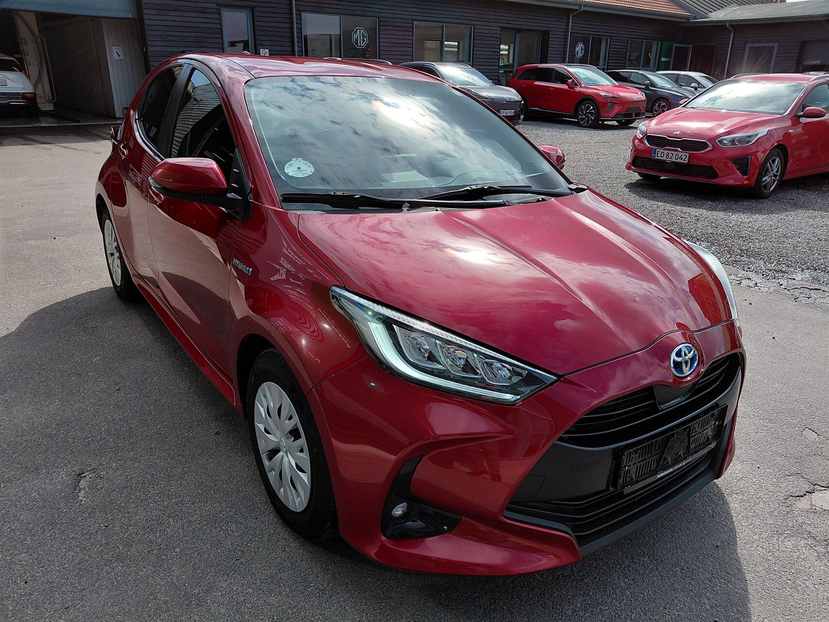 Billede af Toyota Yaris 1,5 Hybrid H3 Smart 116HK 5d Trinl. Gear