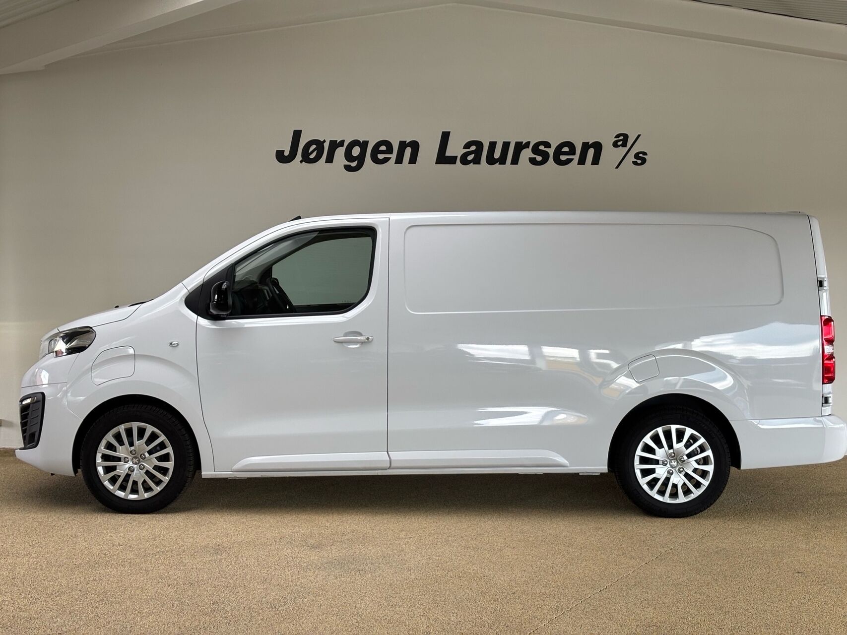 Billede af Peugeot e-Expert L3 EL Premium 136HK Van Aut.