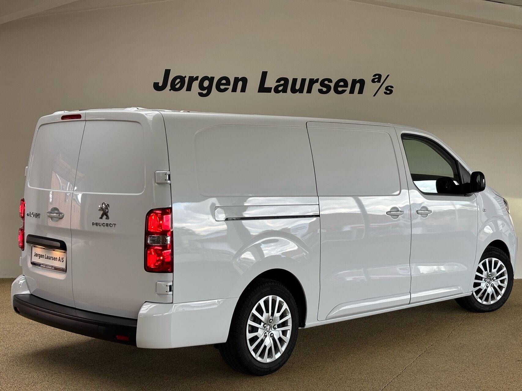 Billede af Peugeot e-Expert L3 EL Premium 136HK Van Aut.