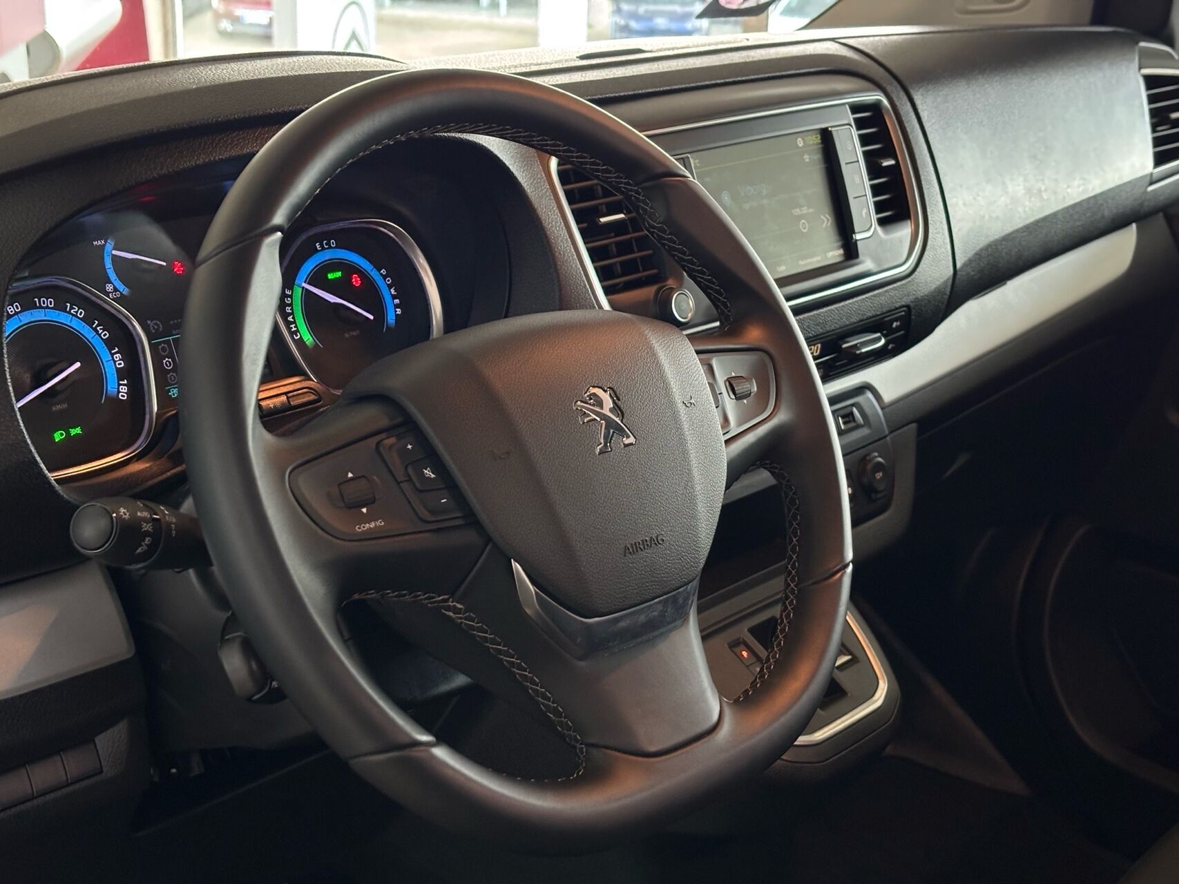 Billede af Peugeot e-Expert L3 EL Premium 136HK Van Aut.