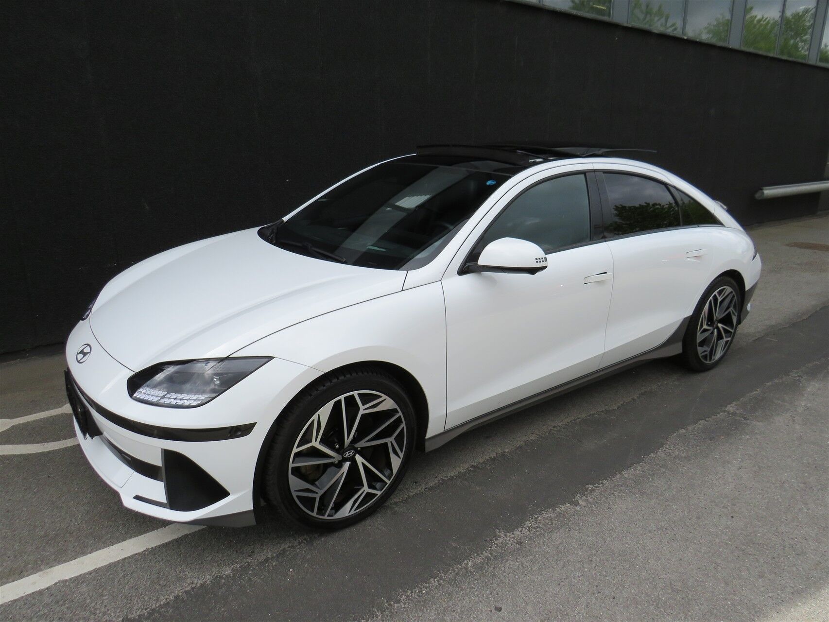 Billede af Hyundai Ioniq 6 Electric 77,4 kWh Ultimate 229HK Aut.