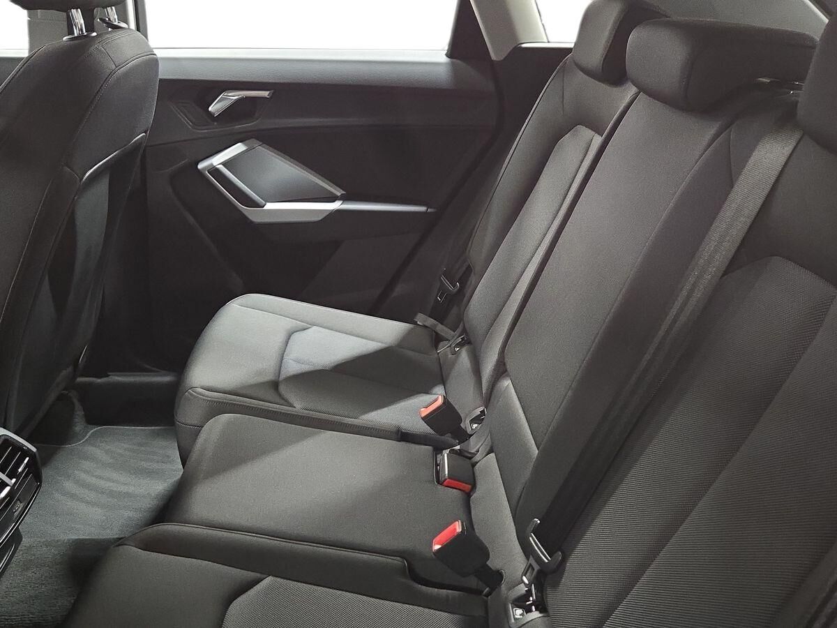 Billede af Audi Q3 1,5 35 TFSI S Tronic 150HK 5d 7g Aut.