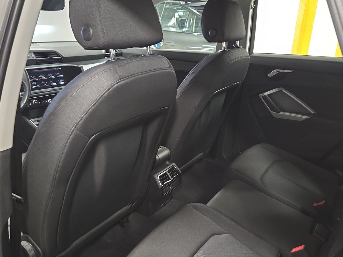 Billede af Audi Q3 1,5 35 TFSI S Tronic 150HK 5d 7g Aut.